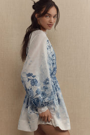 Vestido Corto Floral de Manga Abullonada