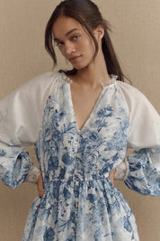 Vestido Corto Floral de Manga Abullonada